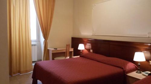 Hotel Rosetta Rzym Zewnętrze zdjęcie